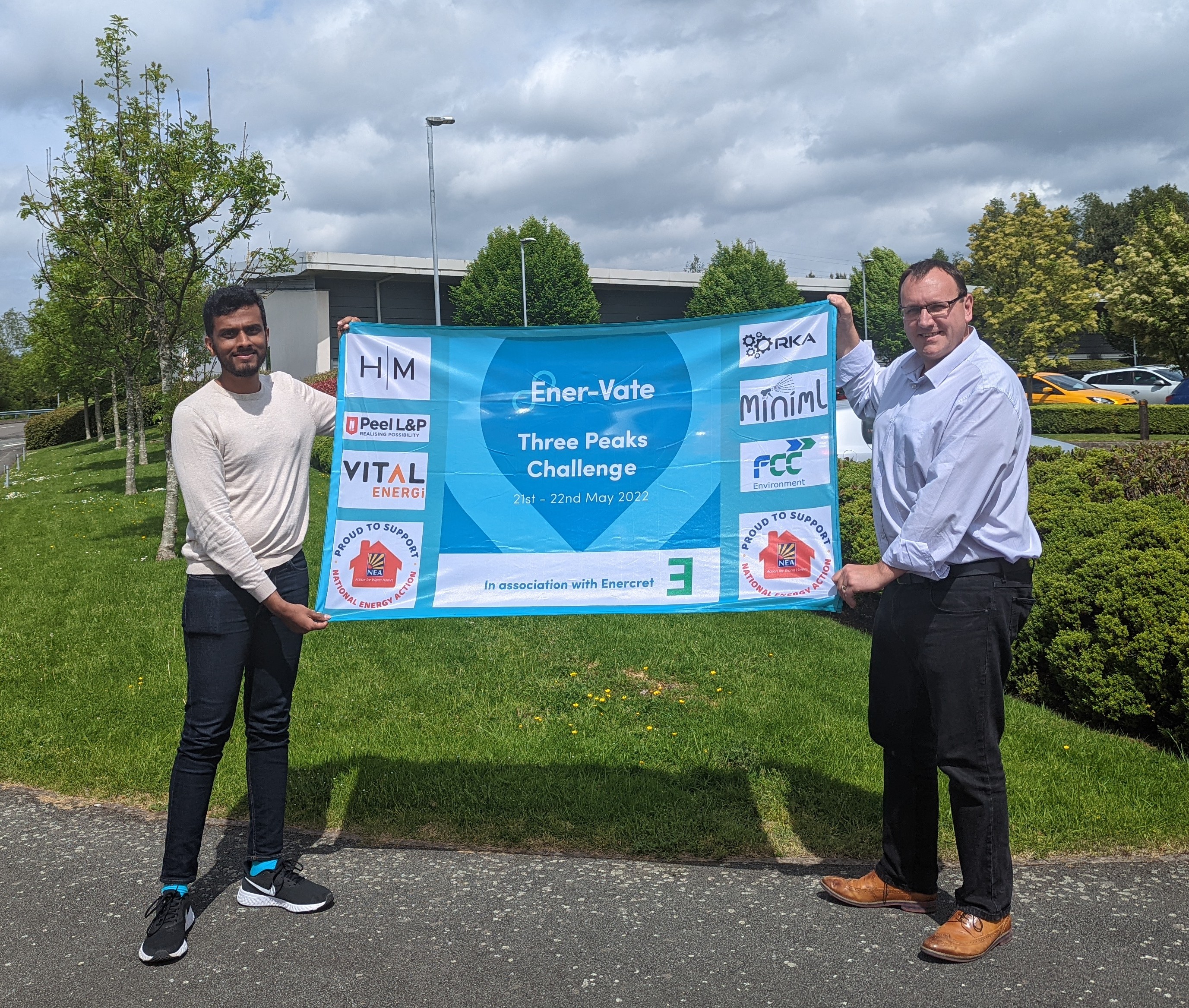 Three Peaks Flag SM DA